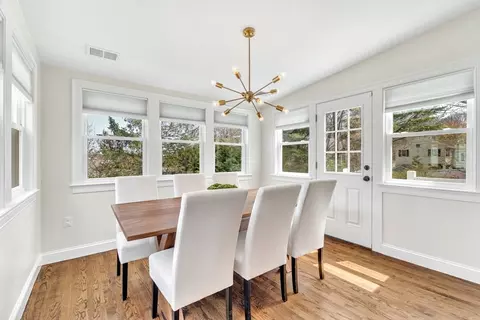 72 Oakcrest Rd, Needham, MA 02492 photo 7
