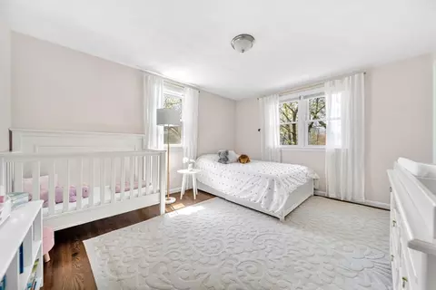 72 Oakcrest Rd, Needham, MA 02492 photo 12