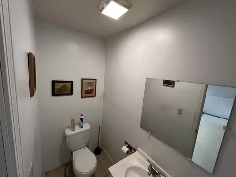 Bath - 26-28 Parker St, Springfield, MA 01151 photo 1 of 1
