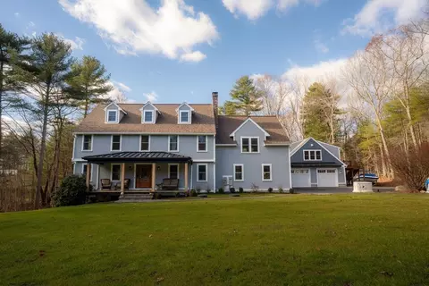 Exterior - 8 Stearns Rd, Upton, MA 01568 photo 1 of 8