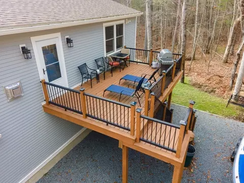 Exterior - 8 Stearns Rd, Upton, MA 01568 photo 4 of 8