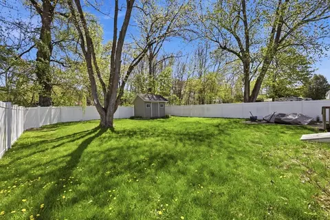 182 Ely Ave, West Springfield, MA 01089 photo 33