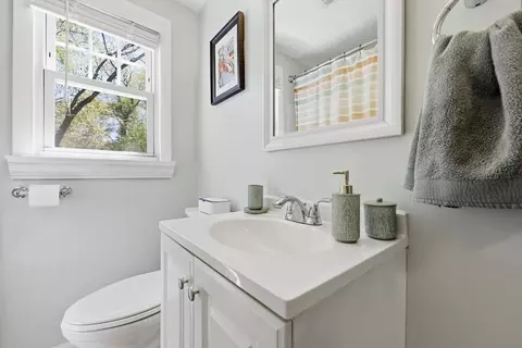 182 Ely Ave, West Springfield, MA 01089 photo 25