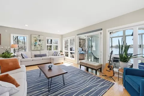Living - 334 Killdeer Rd, Webster, MA 01570 photo 2 of 3