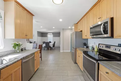 Kitchen - 334 Killdeer Rd, Webster, MA 01570 photo 1 of 4
