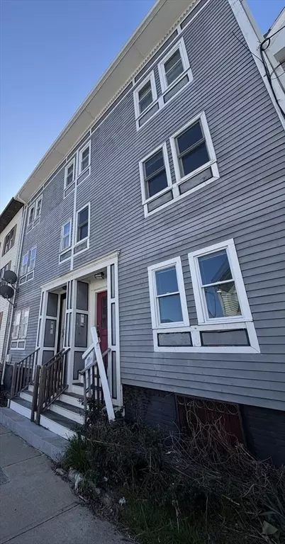 8-12 Leeds St, Boston, MA 02127