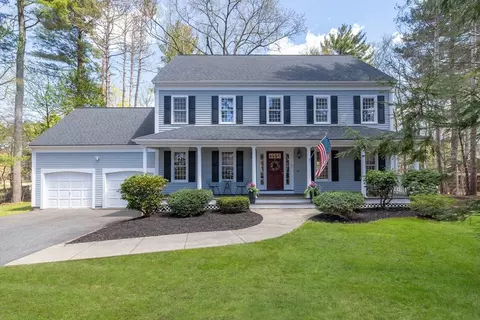 5 Nye Rd, Medfield, MA 02052
