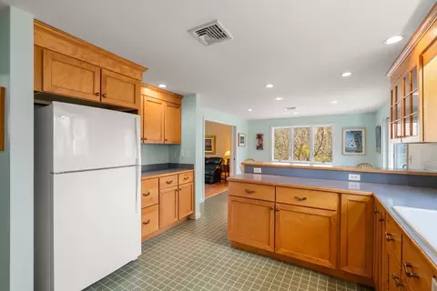 Kitchen - 0 Michael Ter, Natick, MA 01760 photo 3 of 5