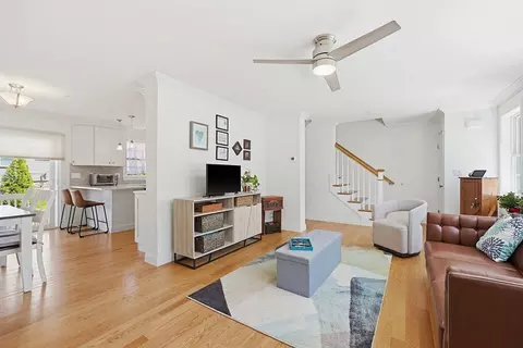 260 West St #3, Quincy, MA 02169