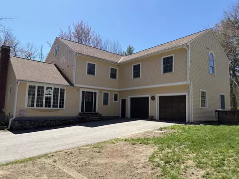 522 Greenville Rd, Ashby, MA 01431