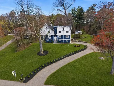 445 Salem St, North Andover, MA 01845