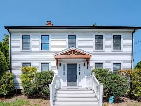 38 N Main St, Middleton, MA 01949