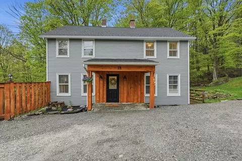 18 Blandford Hill Rd, Huntington, MA 01050