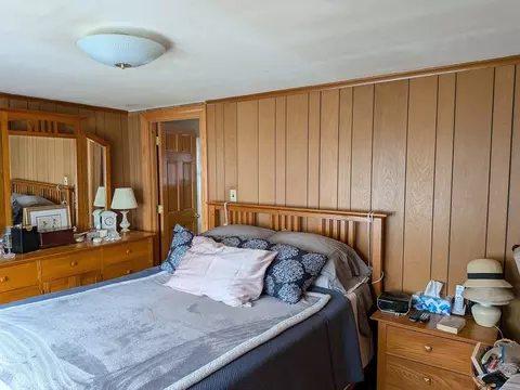 Bedroom - 7 Willis Ave, Winthrop, MA 02152 photo 6 of 7