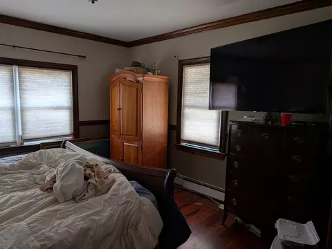 Bedroom - 7 Willis Ave, Winthrop, MA 02152 photo 1 of 7