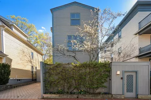 34 Tierney St, Cambridge, MA 02138
