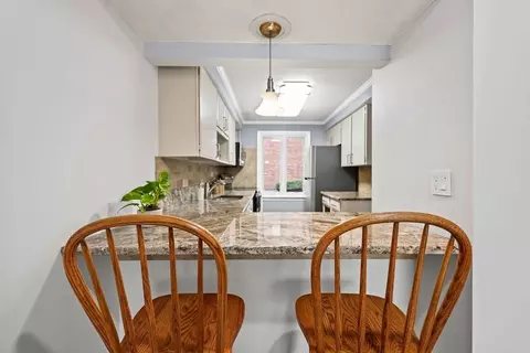8 Sutton Ct #8, Amherst, MA 01002 photo 12