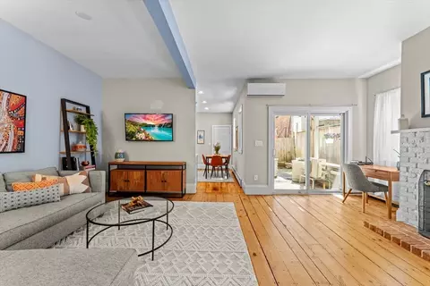 33 Mystic St #1, Boston, MA 02129