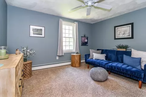 36 Bubbling Brook Rd, Walpole, MA 02081 photo 17