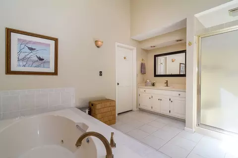 36 Bubbling Brook Rd, Walpole, MA 02081 photo 20