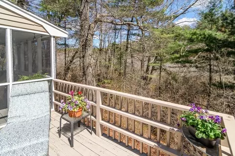 36 Bubbling Brook Rd, Walpole, MA 02081 photo 25