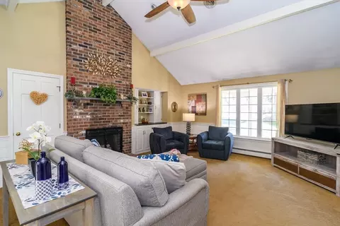 36 Bubbling Brook Rd, Walpole, MA 02081 photo 12