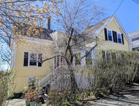 40 Prospect St # -R, Marblehead, MA 01945