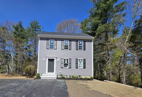 11 Paul Rd, Middleboro, MA 02346