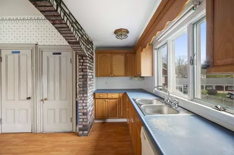 Kitchen - 327 East St, Hingham, MA 02043 photo 1 of 2