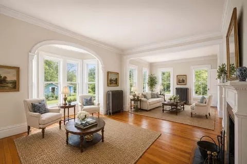 Living - 327 East St, Hingham, MA 02043 photo 1 of 3
