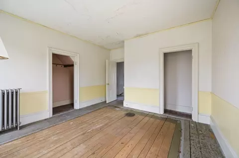 Bedroom - 327 East St, Hingham, MA 02043 photo 3 of 7
