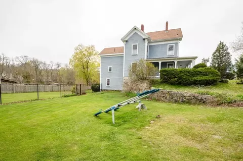 Exterior - 327 East St, Hingham, MA 02043 photo 6 of 12