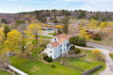 View/Area - 327 East St, Hingham, MA 02043 photo 1 of 1