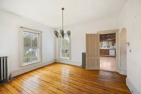 Dining - 327 East St, Hingham, MA 02043 photo 1 of 1