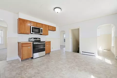 Kitchen - 119 Hope Ave, Worcester, MA 01603 photo 3 of 4