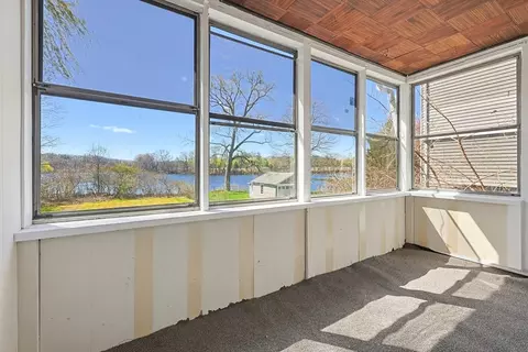 Exterior - 119 Hope Ave, Worcester, MA 01603 photo 2 of 14