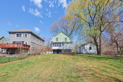 Exterior - 119 Hope Ave, Worcester, MA 01603 photo 9 of 14