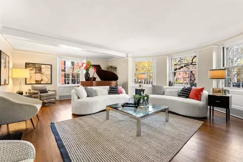 192 Commonwealth Ave #2, Boston, MA 02116