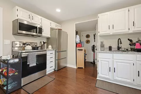 Kitchen - 64 Parker St, Maynard, MA 01754 photo 4 of 9