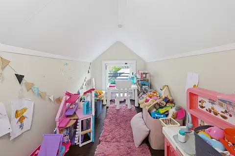 Entry Way - 64 Parker St, Maynard, MA 01754 photo 1 of 2