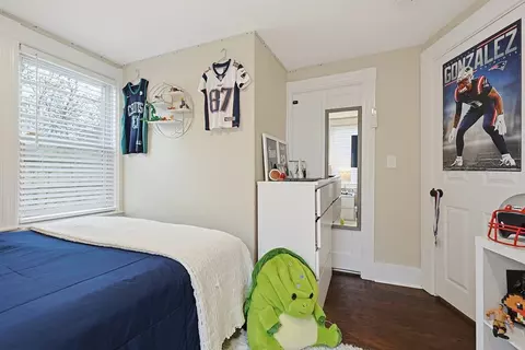Bedroom - 64 Parker St, Maynard, MA 01754 photo 2 of 6
