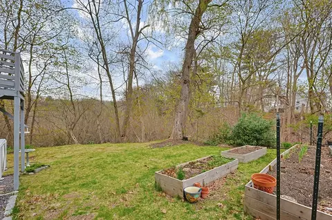 Exterior - 64 Parker St, Maynard, MA 01754 photo 4 of 6
