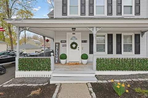 Exterior - 64 Parker St, Maynard, MA 01754 photo 5 of 6
