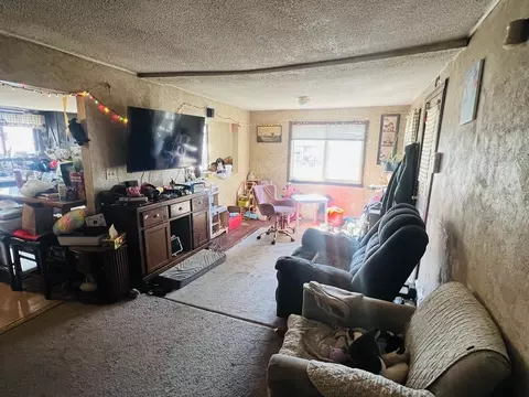 19 Oakdale St, Wareham, MA 02571 photo 5