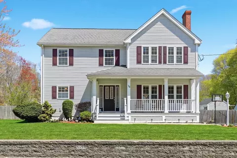 15 Squanto Rd, Woburn, MA 01801