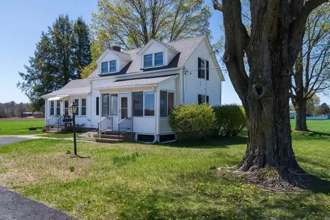 45 Comins Rd, Hadley, MA 01035