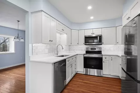 Kitchen - 20 Blacksmith Way, Saugus, MA 01906 photo 1 of 1