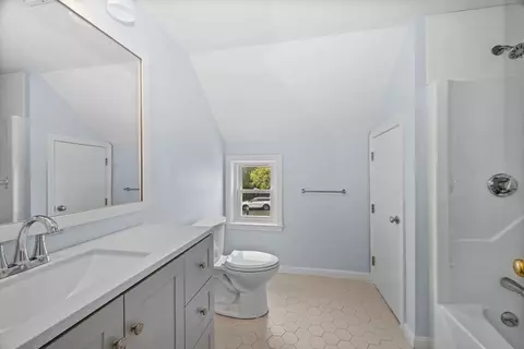 Bath - 20 Blacksmith Way, Saugus, MA 01906 photo 6 of 6