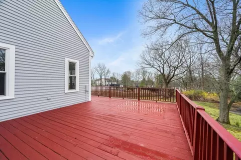 Exterior - 20 Blacksmith Way, Saugus, MA 01906 photo 6 of 9