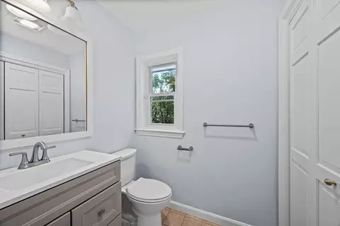 Bath - 20 Blacksmith Way, Saugus, MA 01906 photo 1 of 6